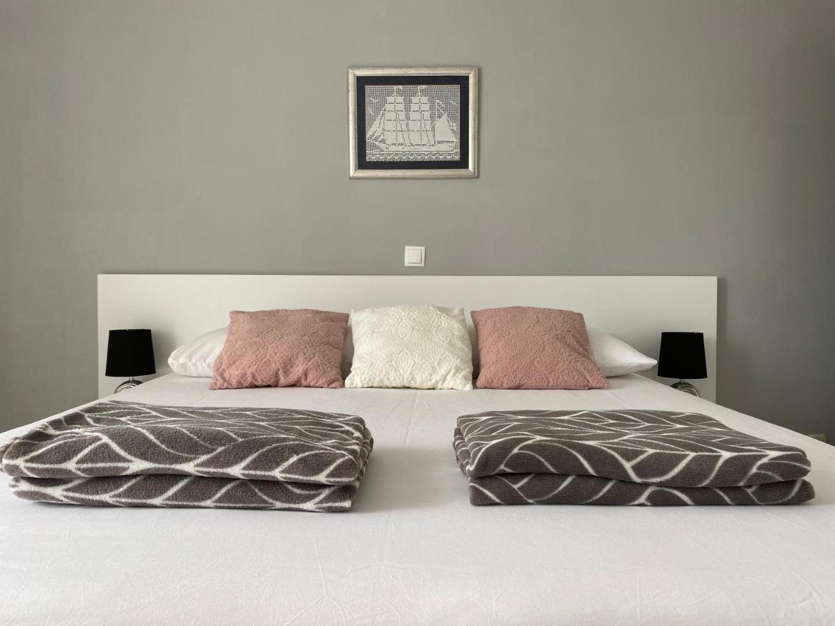 Emanuela 2 Apartment Novalja Ngoại thất bức ảnh