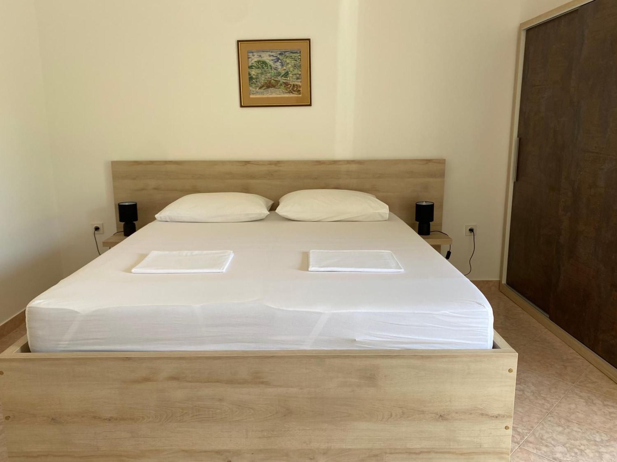 Emanuela 2 Apartment Novalja Ngoại thất bức ảnh