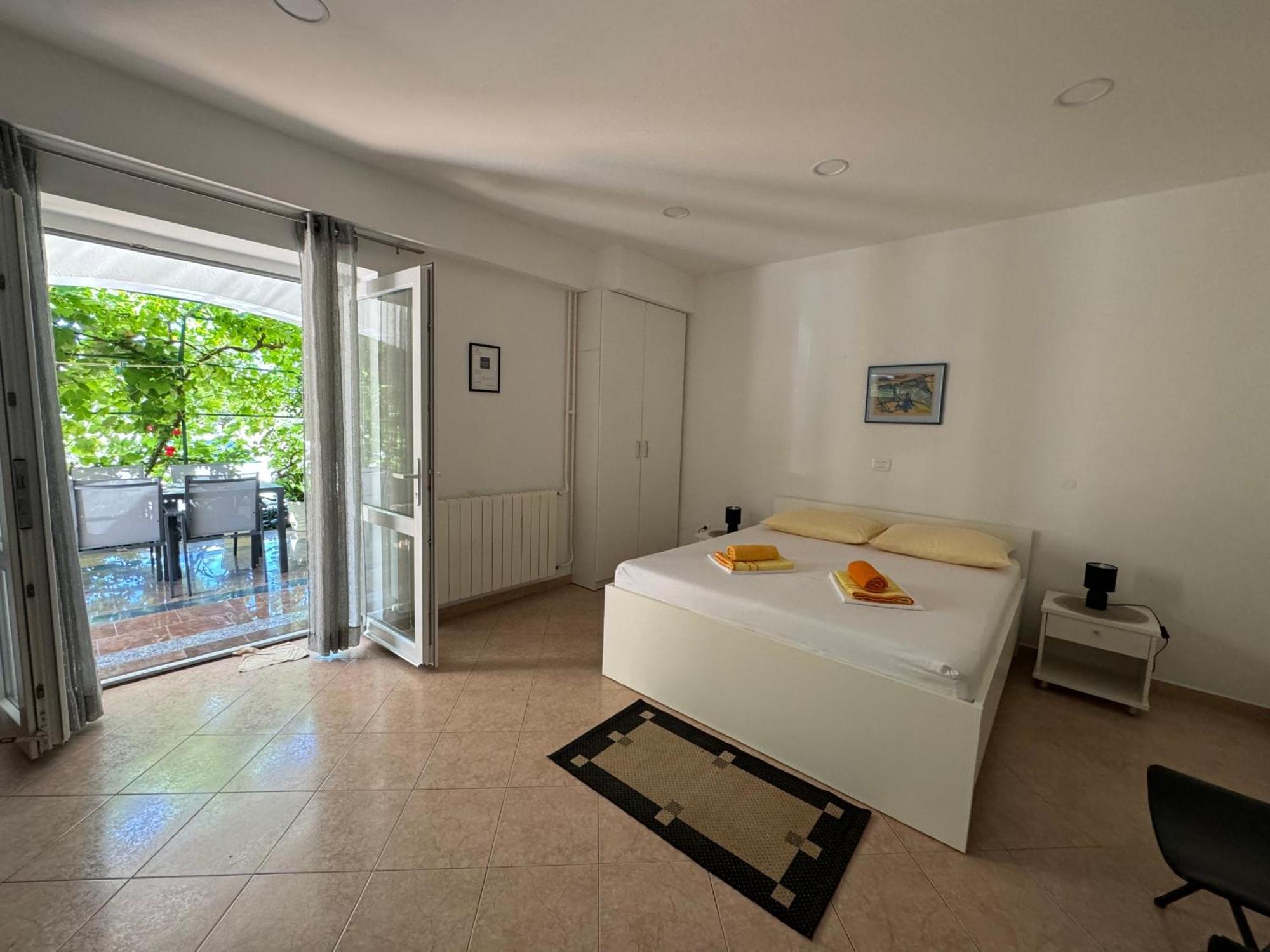 Emanuela 2 Apartment Novalja Ngoại thất bức ảnh