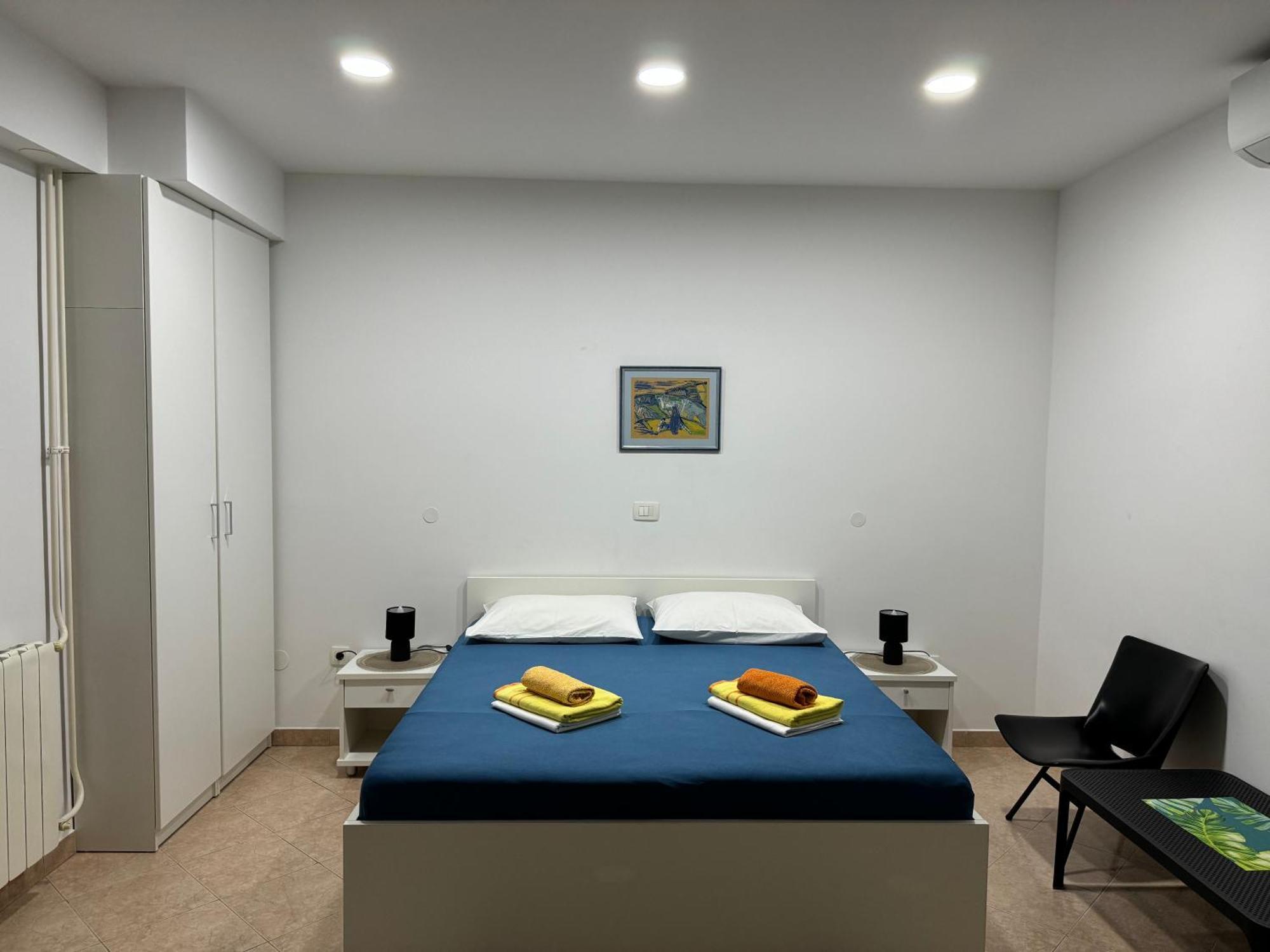 Emanuela 2 Apartment Novalja Ngoại thất bức ảnh